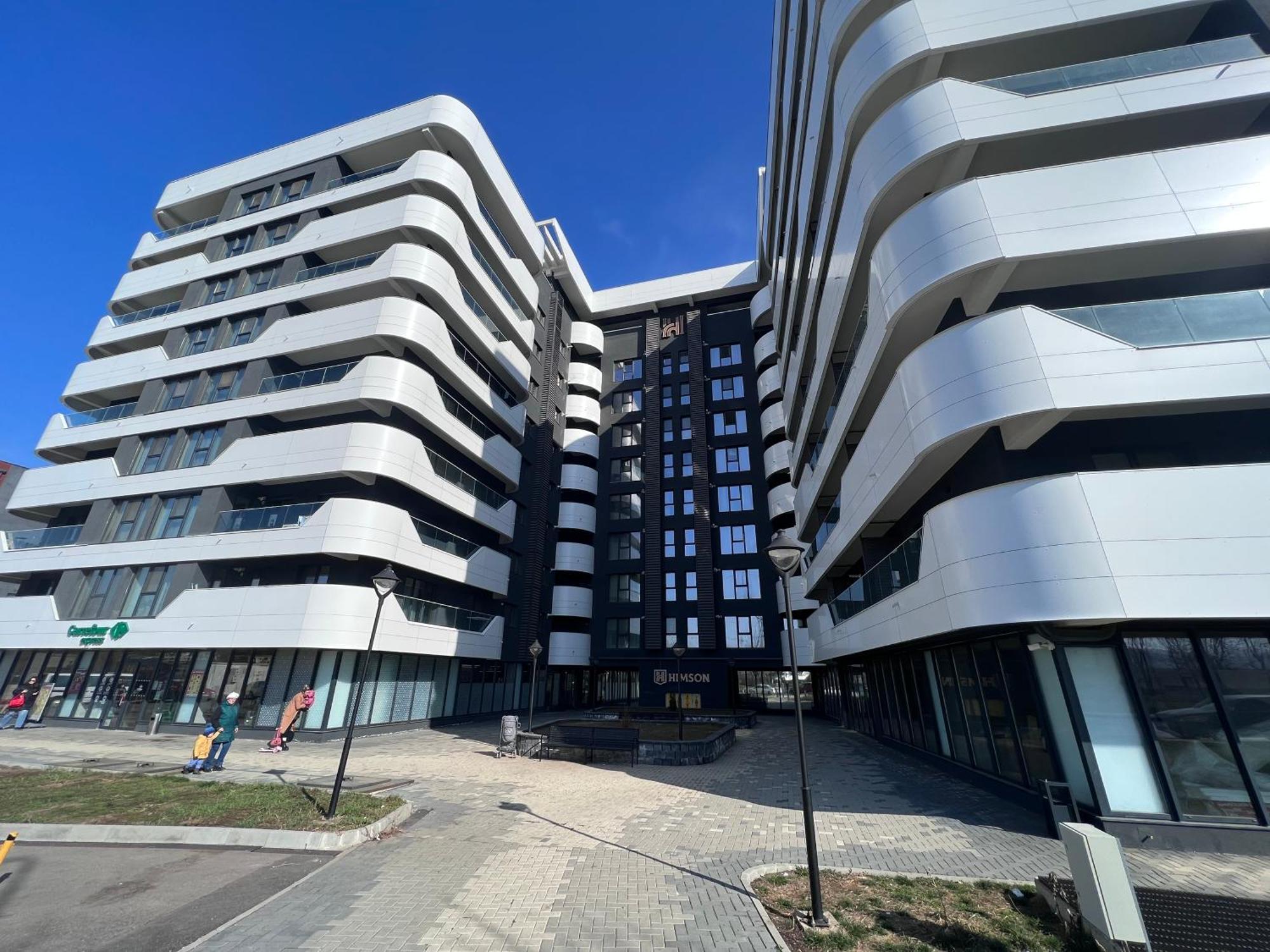 Airport Flyhub Chic Apartment Jassy Zewnętrze zdjęcie