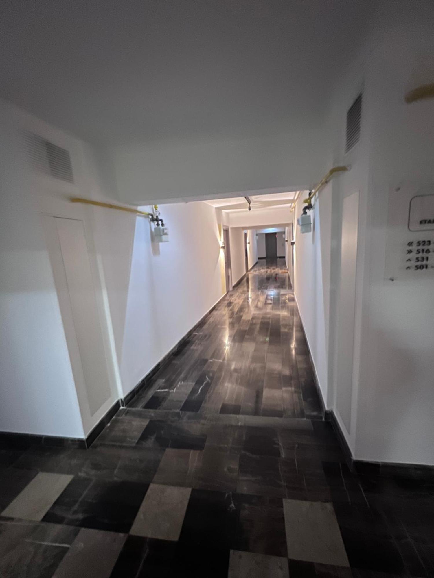 Airport Flyhub Chic Apartment Jassy Zewnętrze zdjęcie